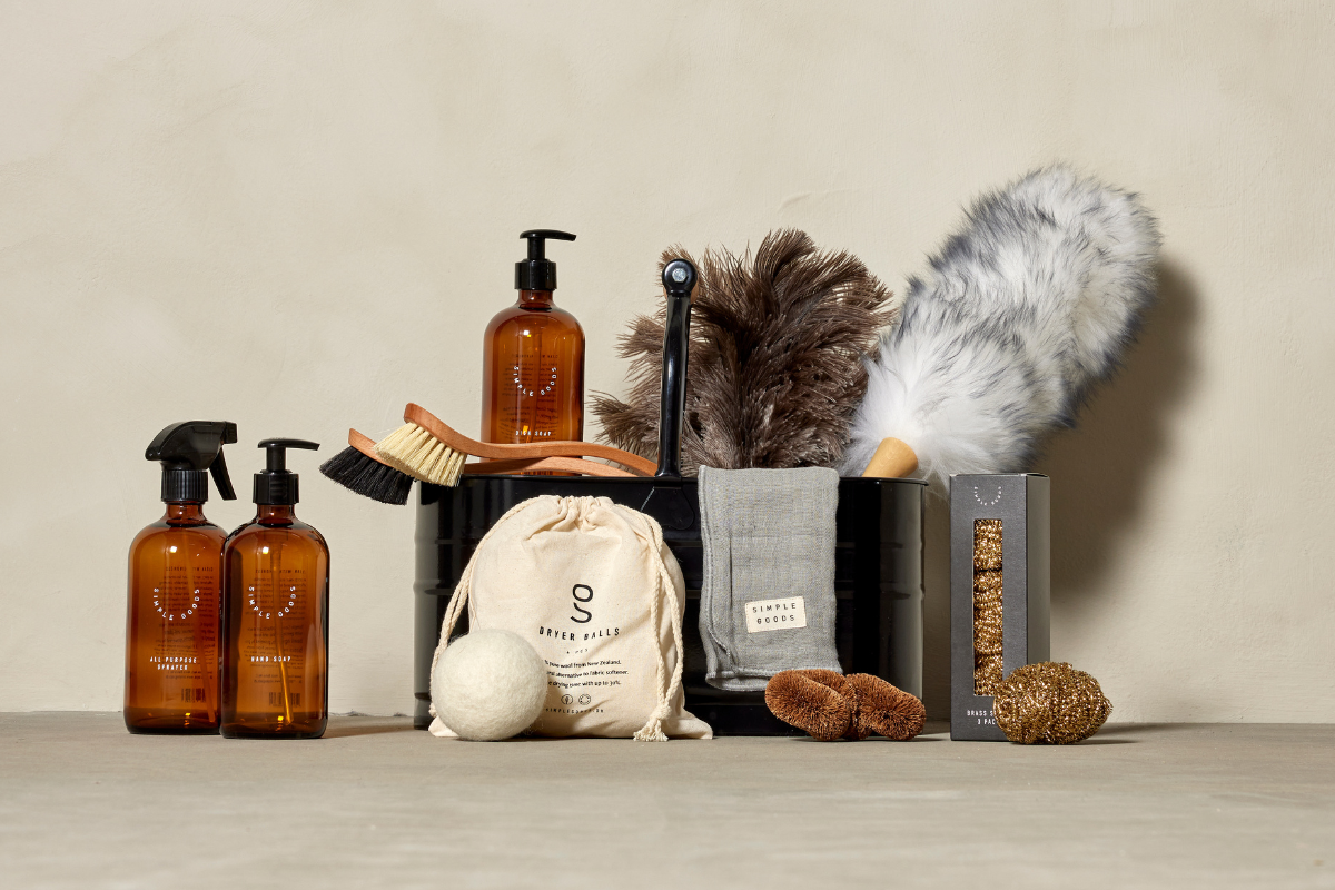 Den essentielle guide til rengøringsartikler | Simple Goods – Simple ...