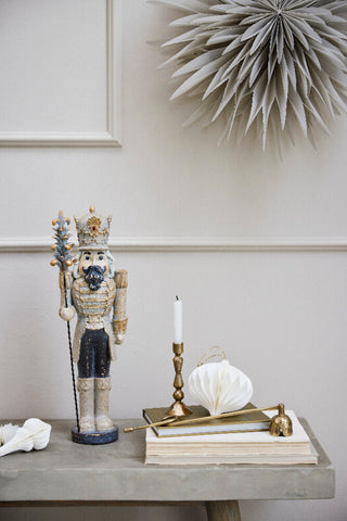 Ingrid stage H12 cm. lys guld jern