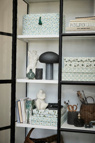 Helissia dekorasjon H17,5 cm. hvit keramikk